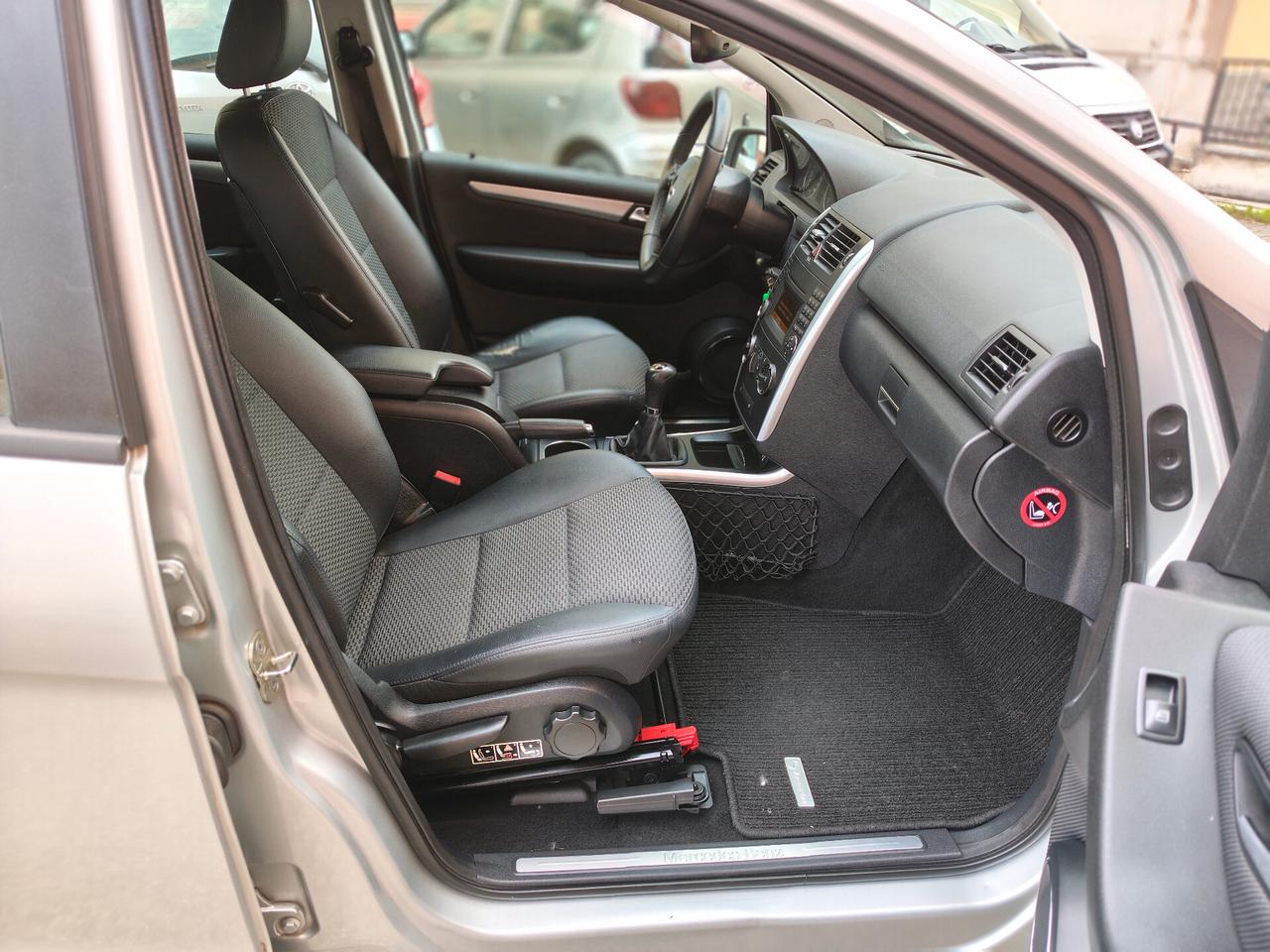 Mercedes A 160 CDI BlueEFFICIENCY Elegance