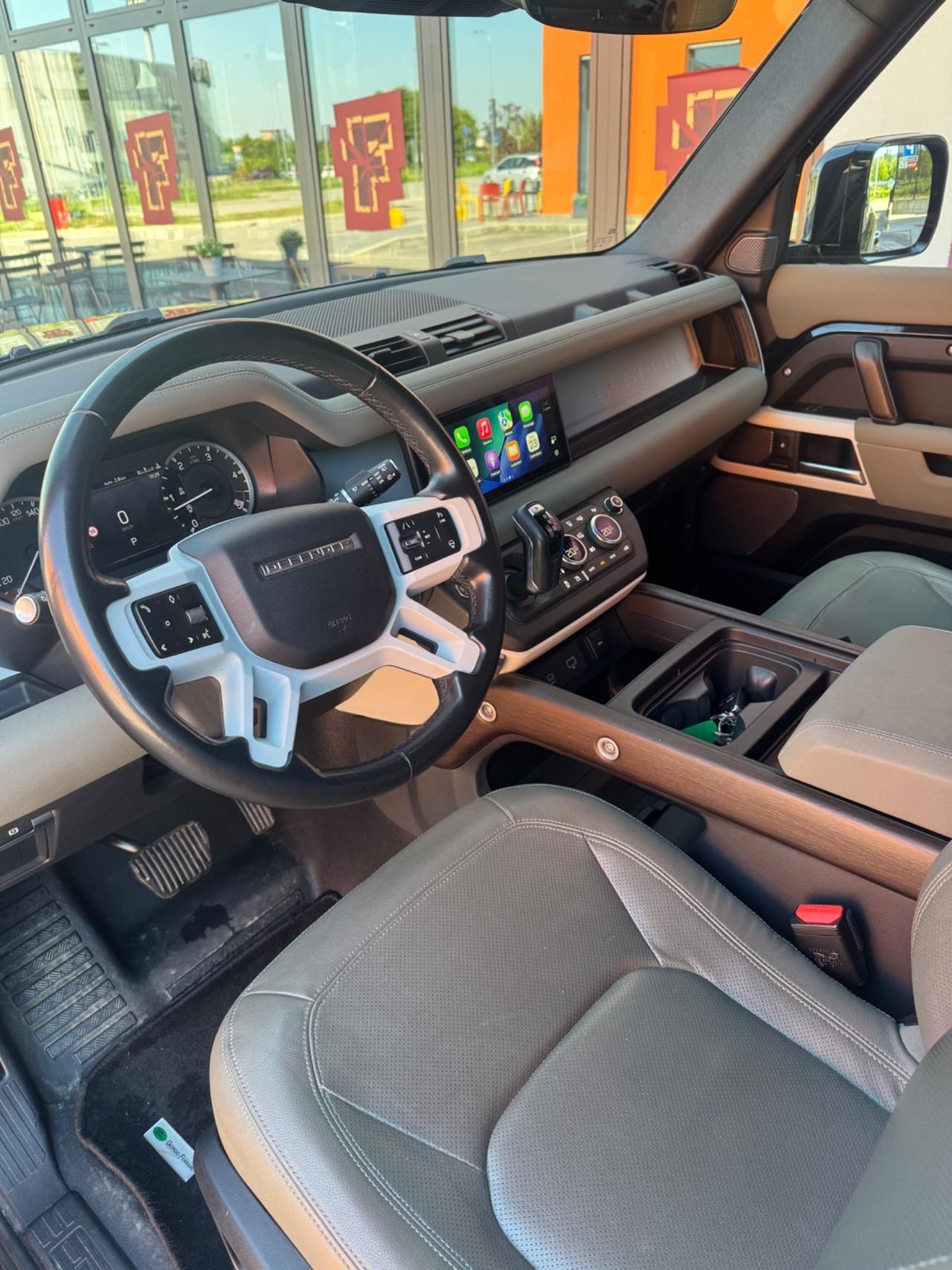 LAND ROVER DEFENDER AUTOCARRO PREZZO + IVA