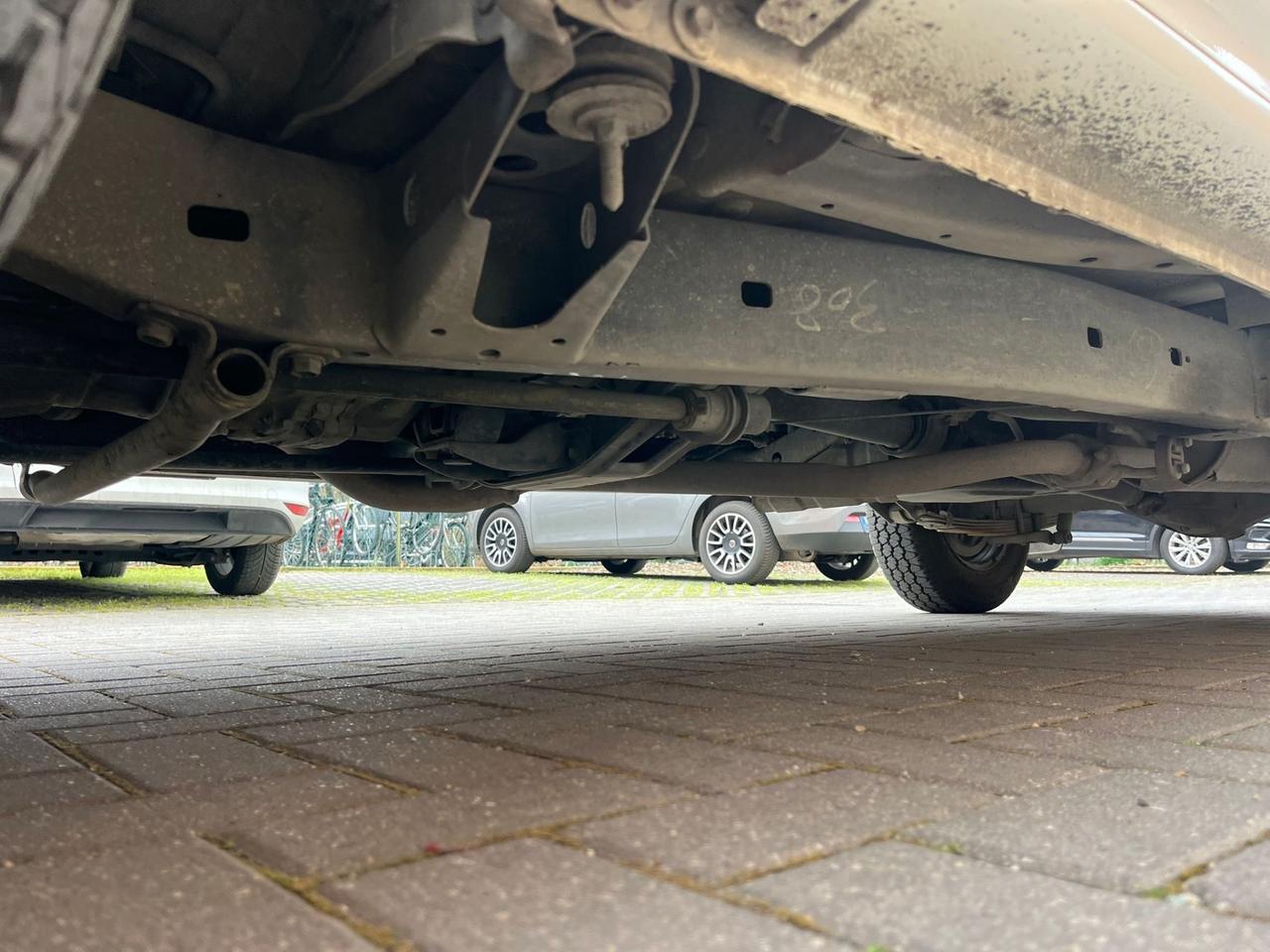 Toyota Hilux 2.4 2WD