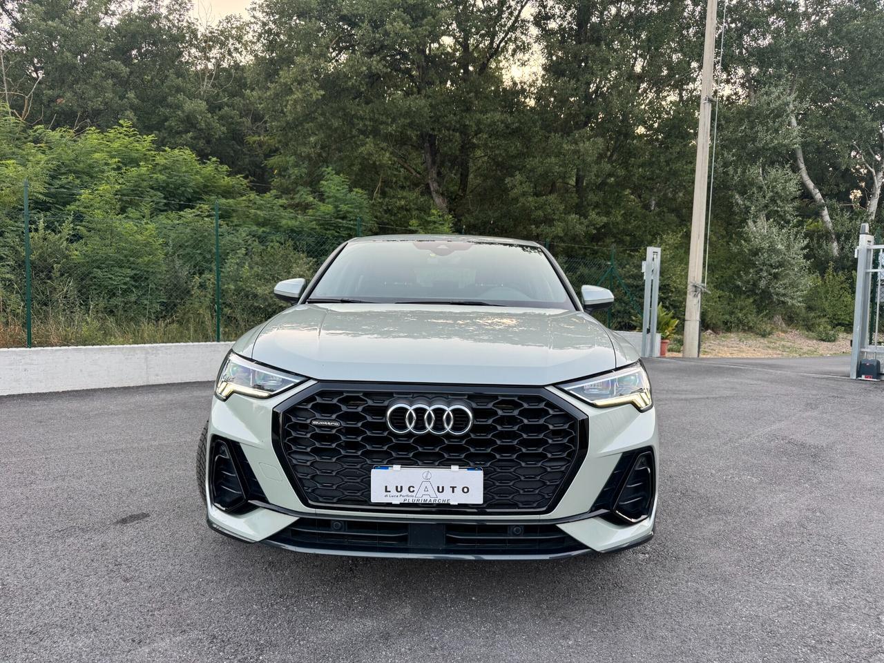 Audi Q3 40 TDI quattro S tronic S line edition