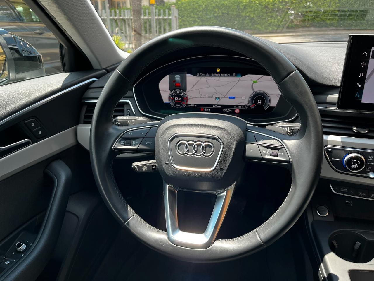 Audi A4 40 TDI S tronic S line edition