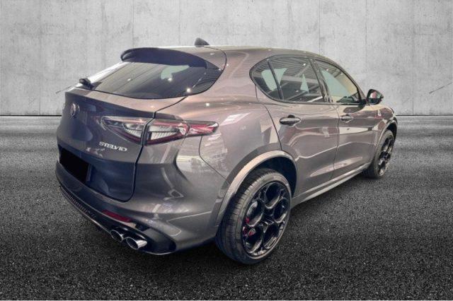 ALFA ROMEO Stelvio 2.9 Bi-Turbo V6 520 CV AT8 Q4 Quadrifoglio