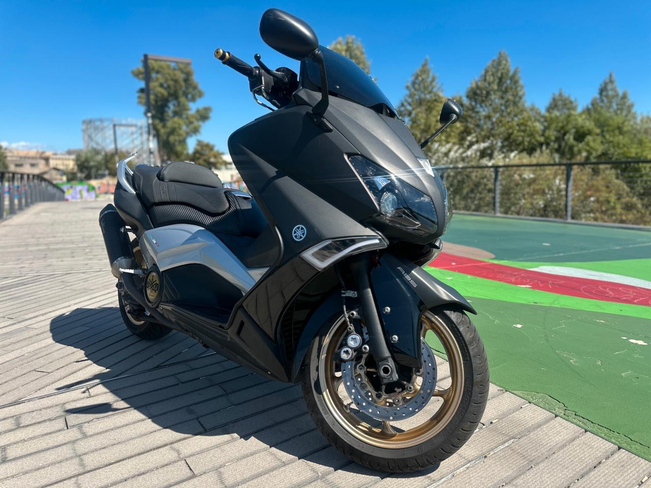 Yamaha TMax 530 4k di modifiche!!!