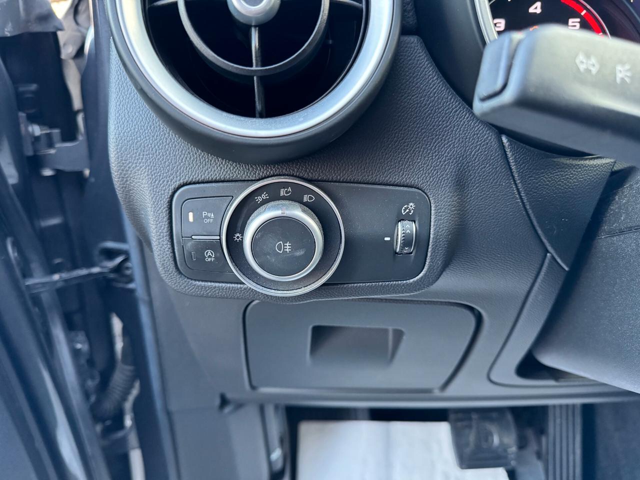Alfa Romeo Stelvio 2.2 Turbodiesel 210 CV AT8 Q4 Super