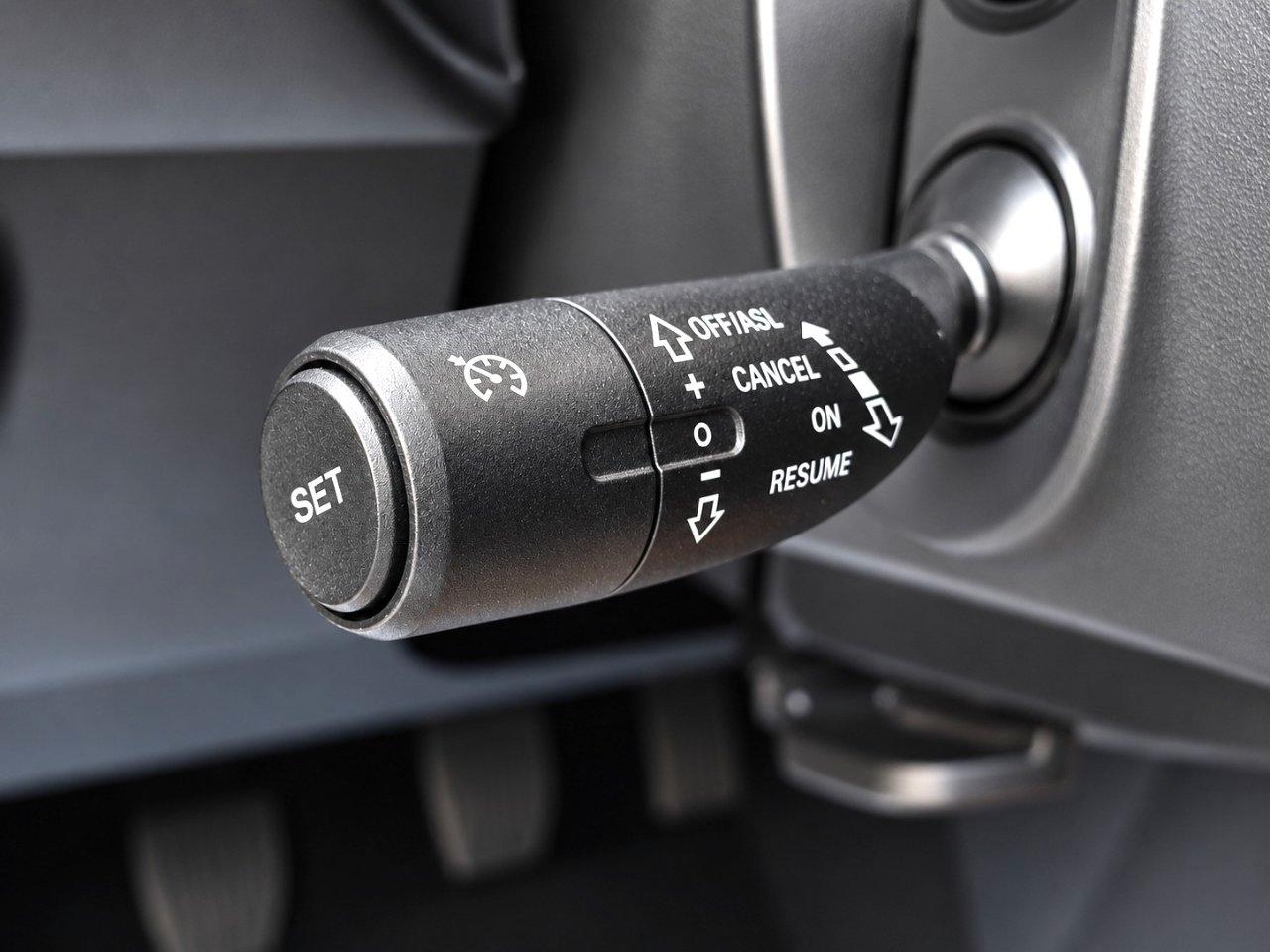 Mg ZS 1.5 EURO6D LUXURY CAMERA 360°/CARPLAY/FULL LED/PELLE