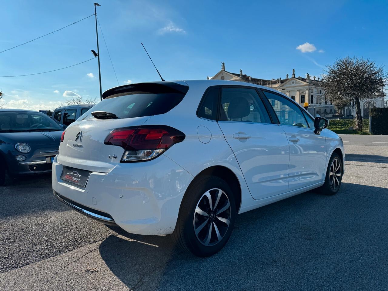 Citroen C4 BlueHDi 100 Feel Neopatentati