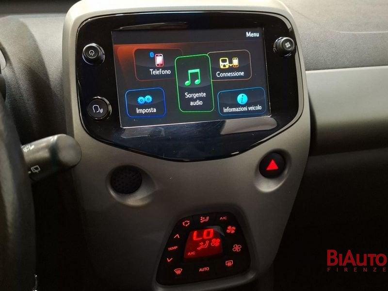 Toyota Aygo Aygo 5p 1.0 x-play 72cv