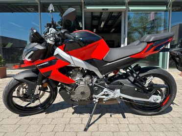 Aprilia Tuono 457
