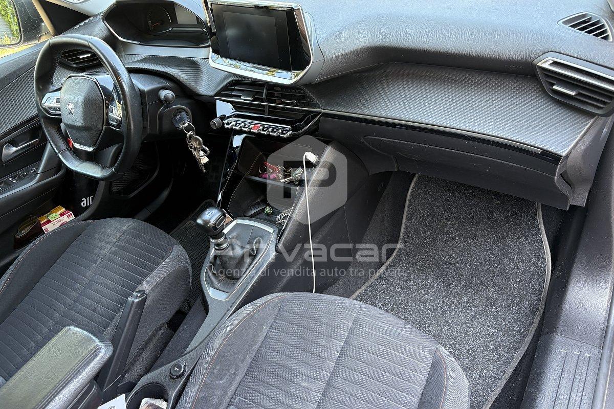 PEUGEOT 2008 BlueHDi 110 S&S Active