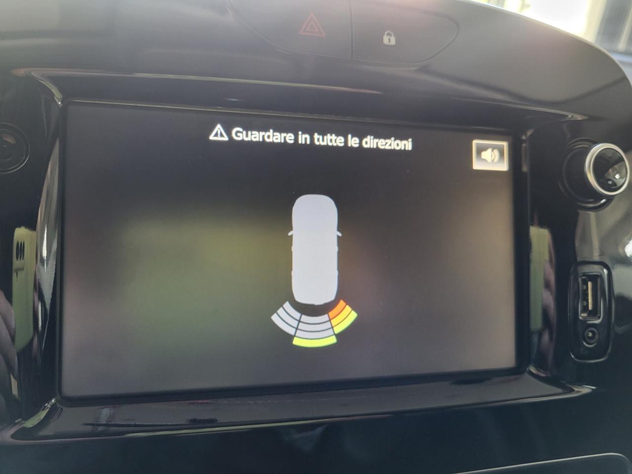 RENAULT CLIO 1,5 dCi-KM 71000-NAVI-2 REVISIONI