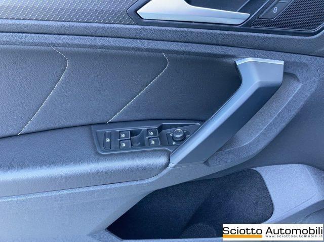 VOLKSWAGEN Tiguan 2.0 TDI 150 CV DSG R-Line