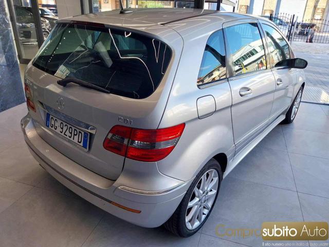 MERCEDES-BENZ B 180 CDI Sport