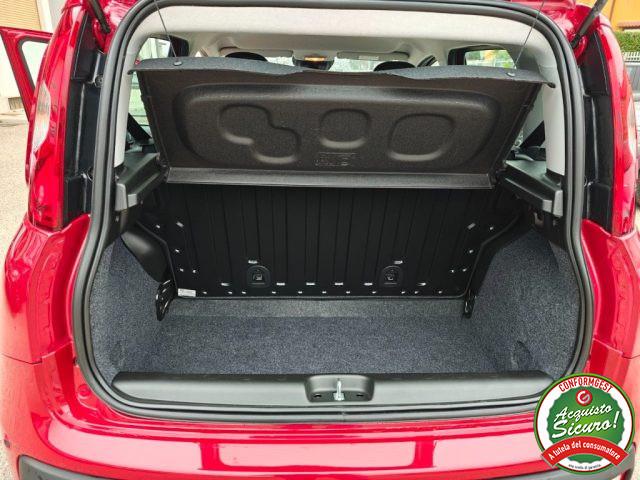 FIAT Panda 1.0 FireFly S&S Hybrid Pandina