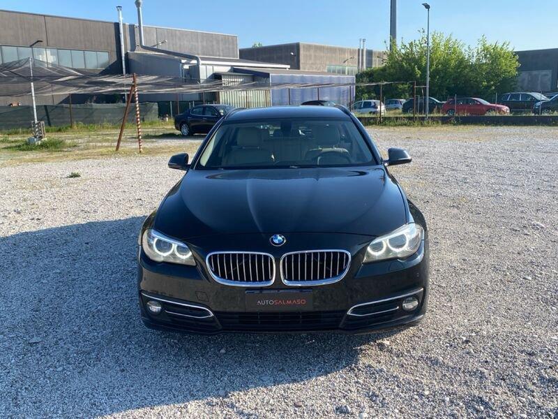 BMW Serie 5 520d xDrive Luxury Touring automatica 190 CV