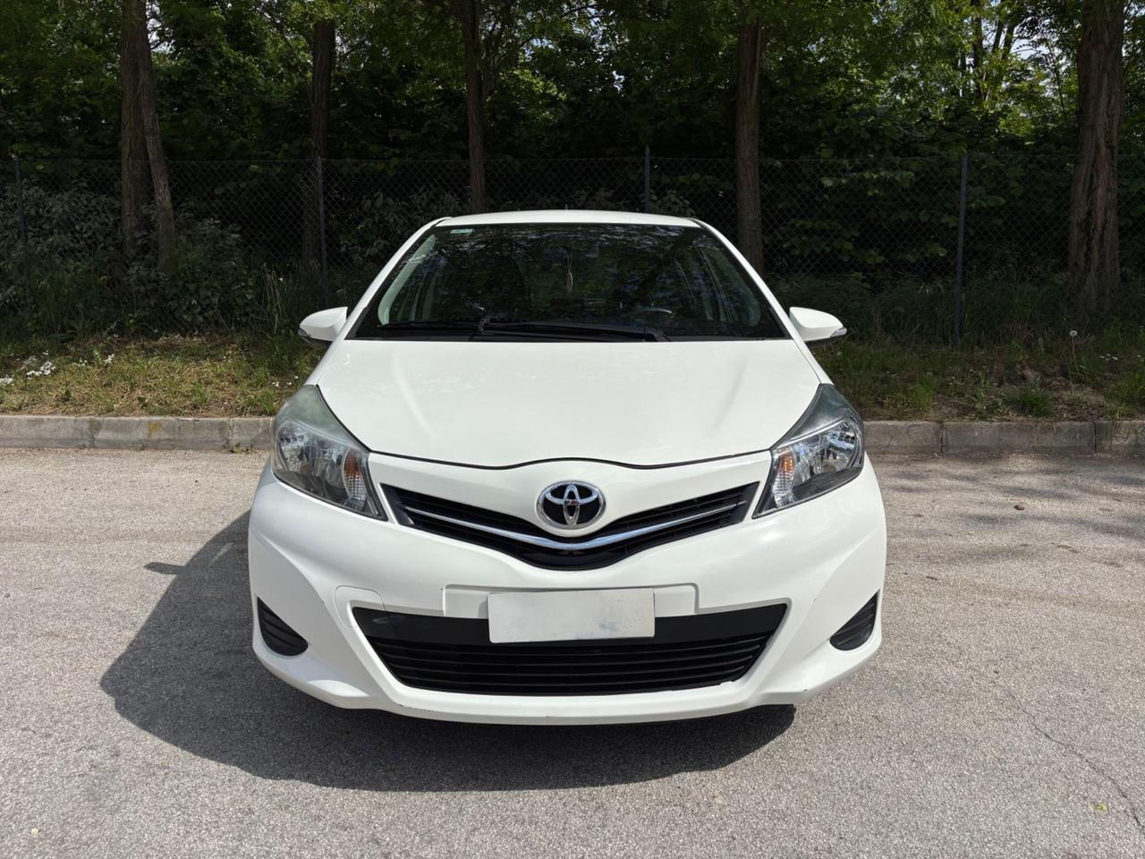 Toyota Yaris 1.0 69cv 5p Active NEOPATENTATI