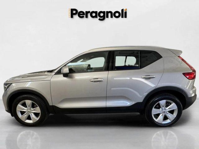 VOLVO XC40 B3 CORE AUTOMATICA