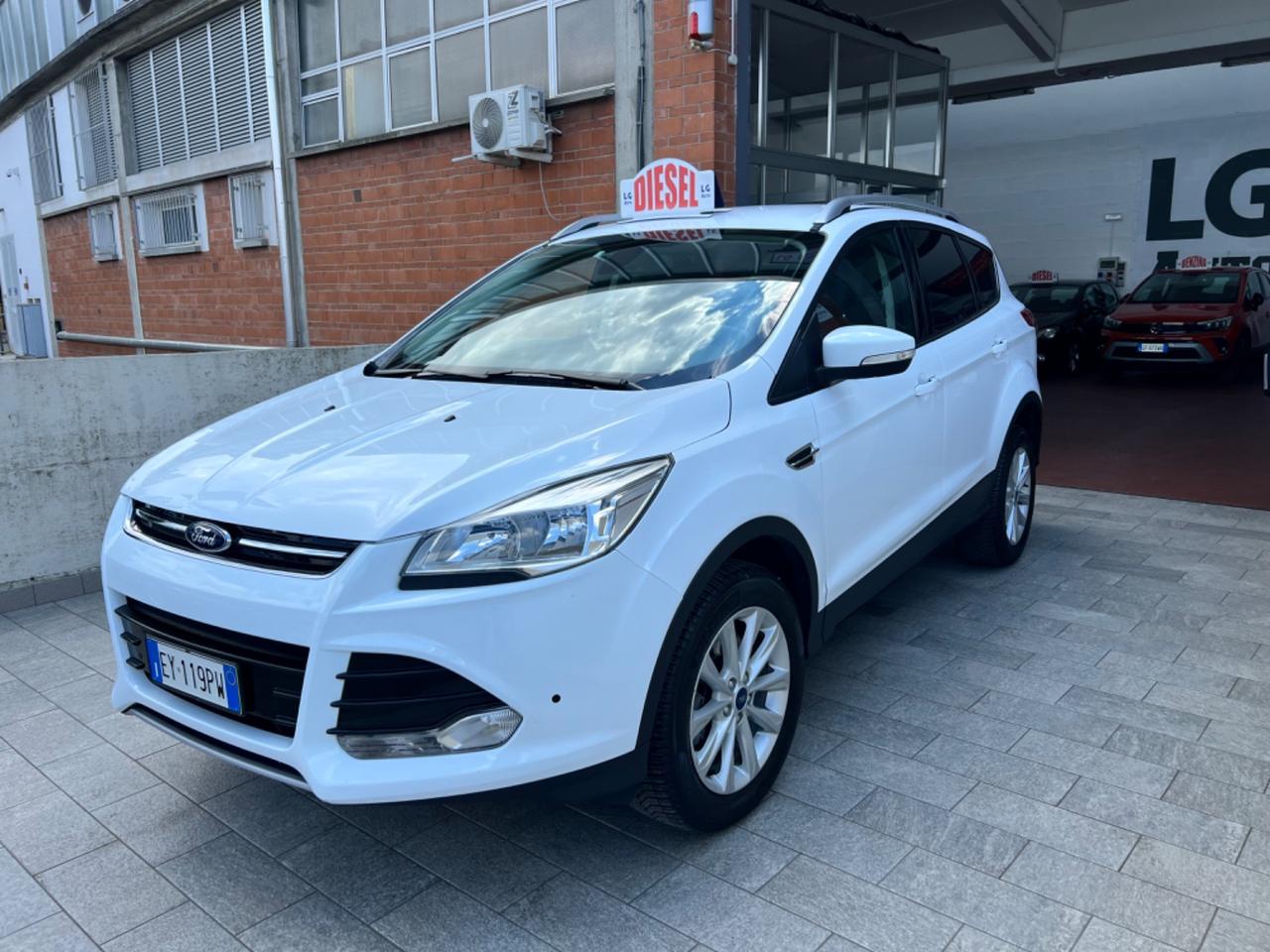 Ford Kuga 2.0 TDCI 150 CV S&S 4WD Titanium