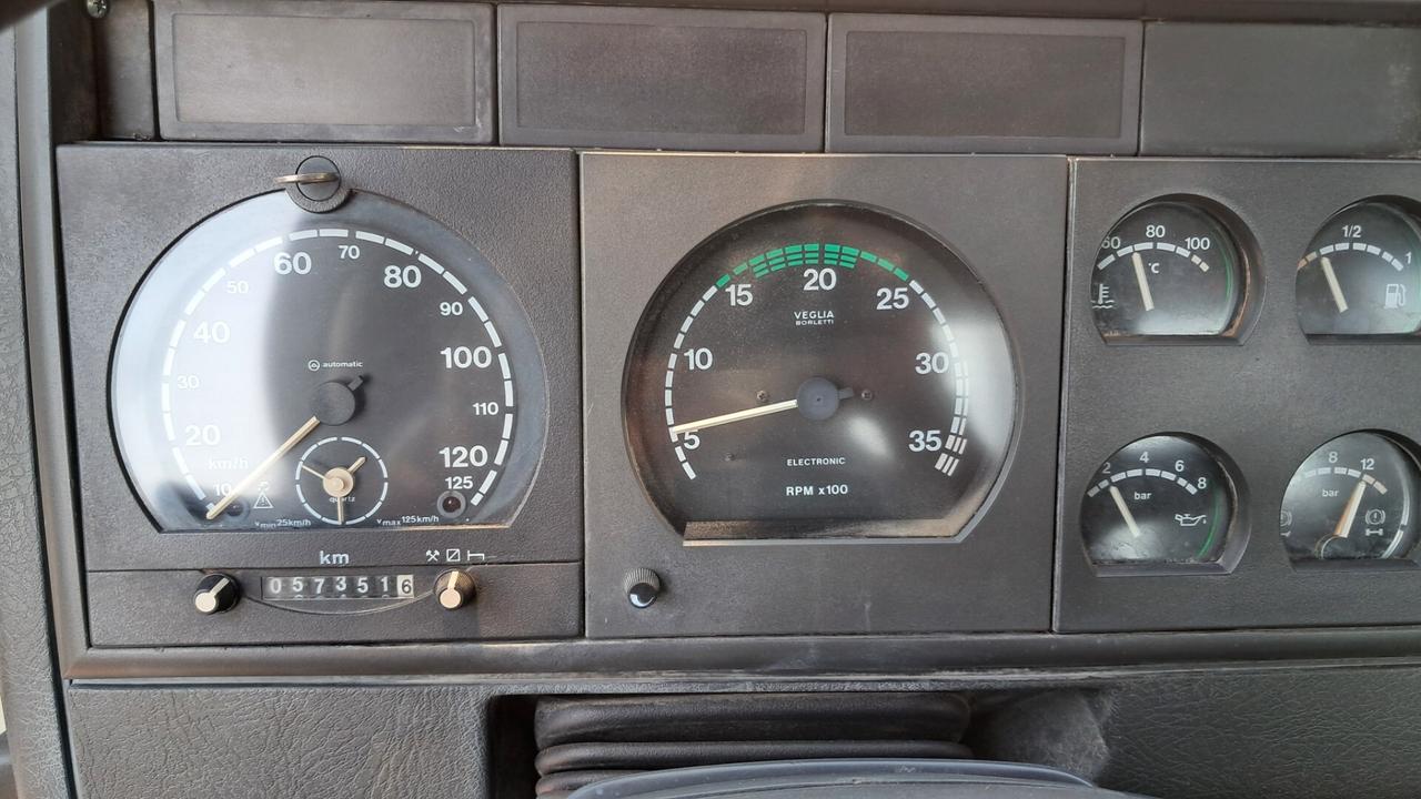Iveco EUROCARGO 80E18 RIBALTABILE TRILATERALE