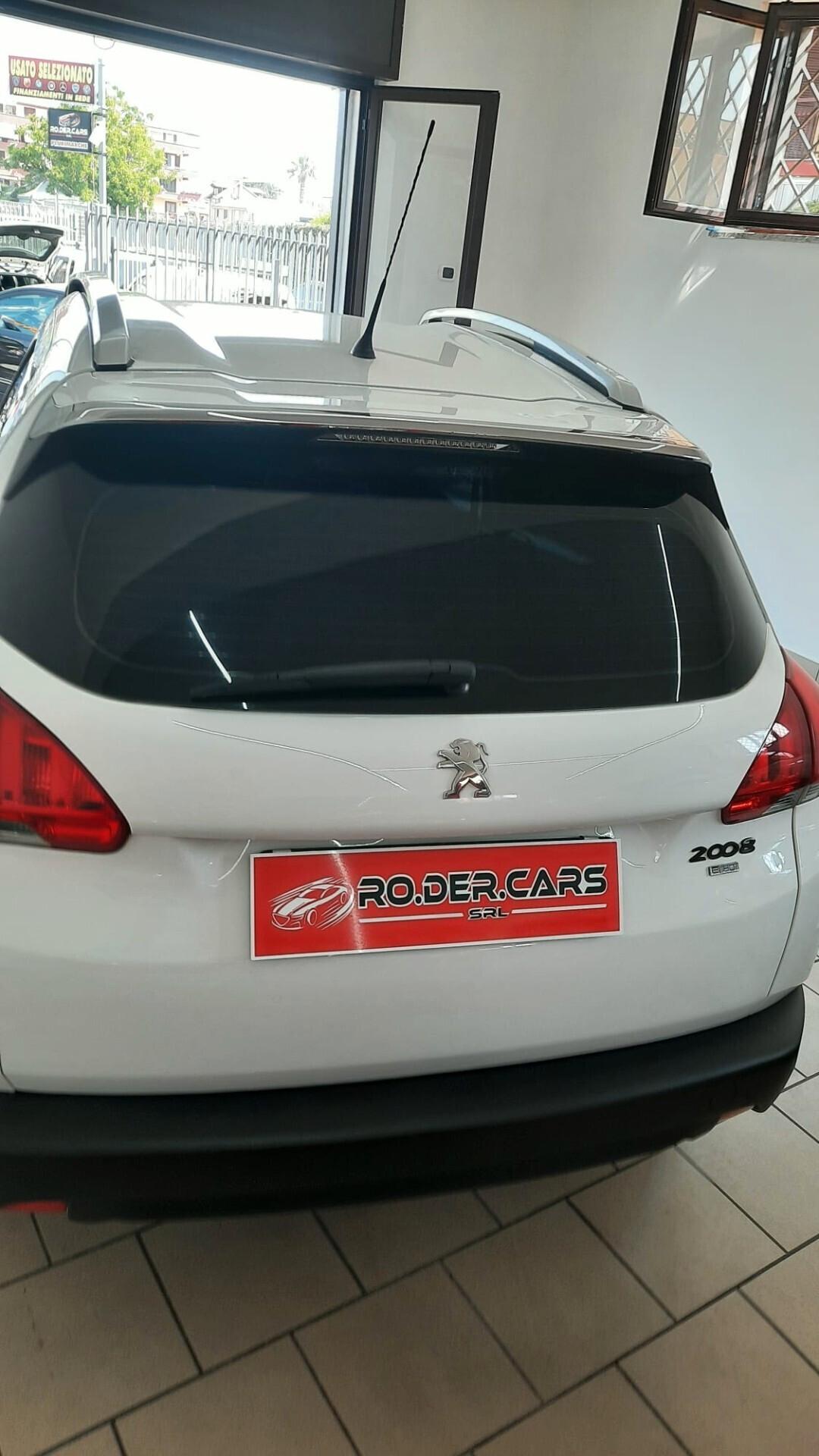 Peugeot 2008 1.6 e-HDi 92 CV Stop&Start Allure