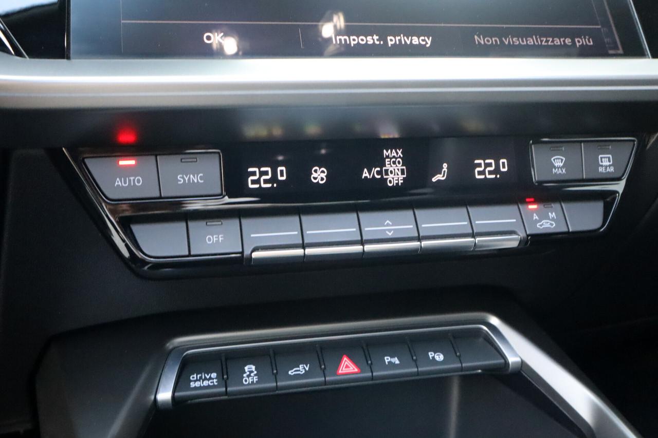 Audi A3 45 TFSI HYBRID PLUG-IN 245 CV S-LINE VIRTUAL TETTO APRIBILE LED ACC