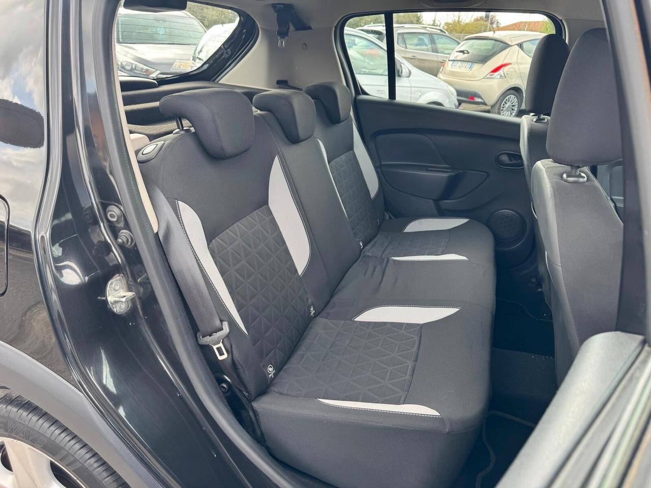 Dacia Sandero STEPWAY 0.9 TCE BENZ 90CV S&S 2016