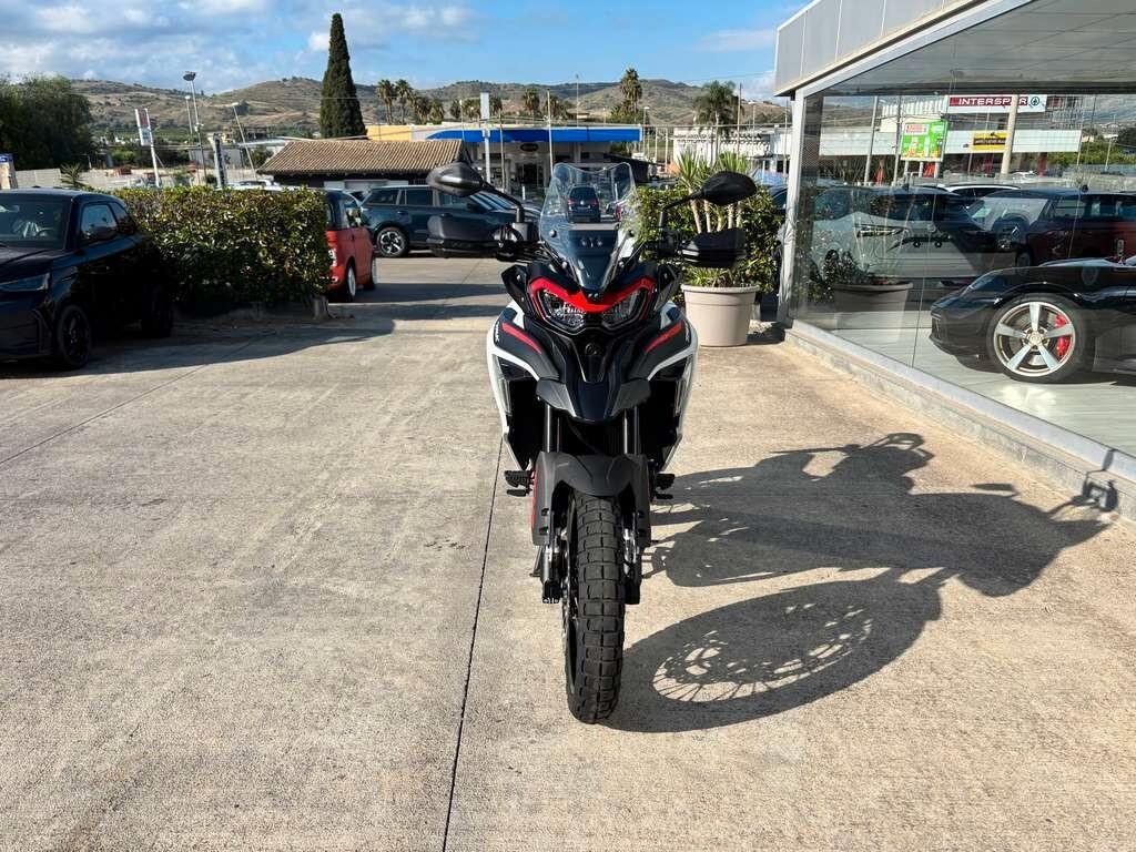 Benelli TRK 702 X 2024 / KM 6.000 Tua a solo 55 Euro al mese