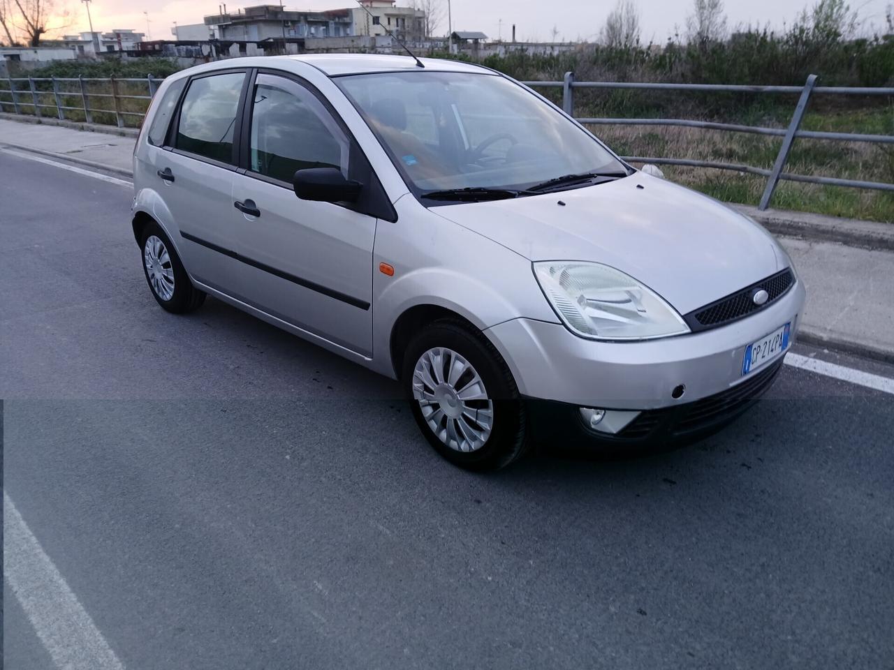 Ford Fiesta 1.4 TDCi 5p. Perfette condizioni