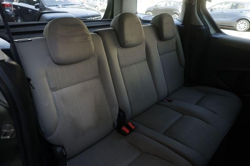 Peugeot Partner Peugeot Partner Tepee 1.6 hdi Premium 90cv 66KW ANNO 2011