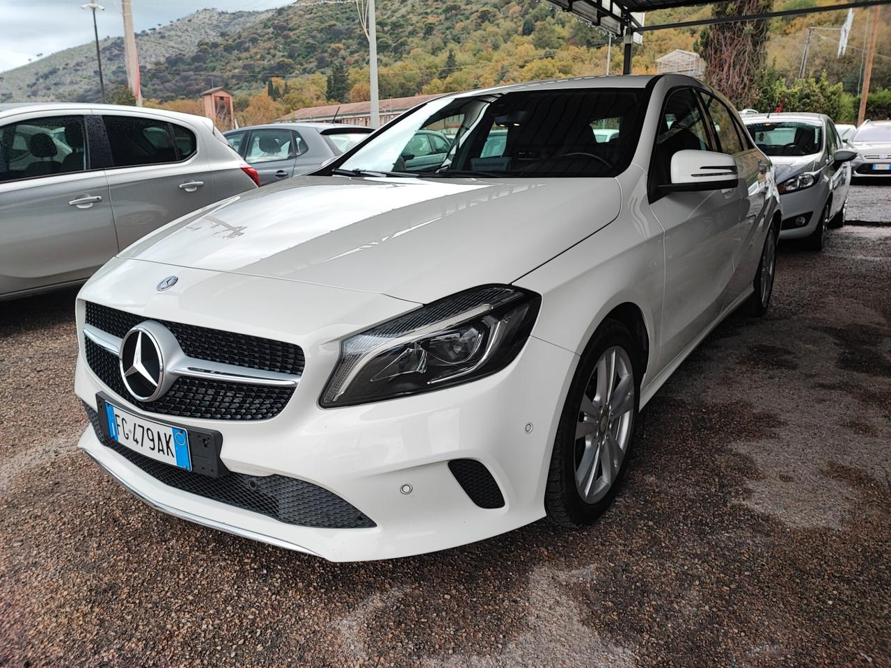 Mercedes-benz A 180 d Premium