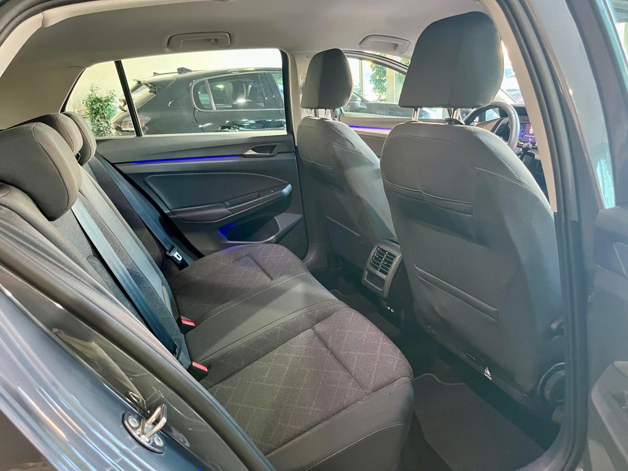 Volkswagen Golf 2.0 TDI DSG Style 65000km