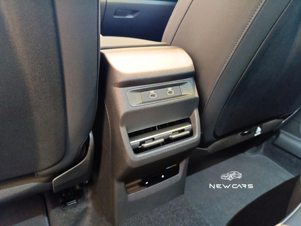 Audi Q3 SPB TDI 110 kW S tronic Line edition