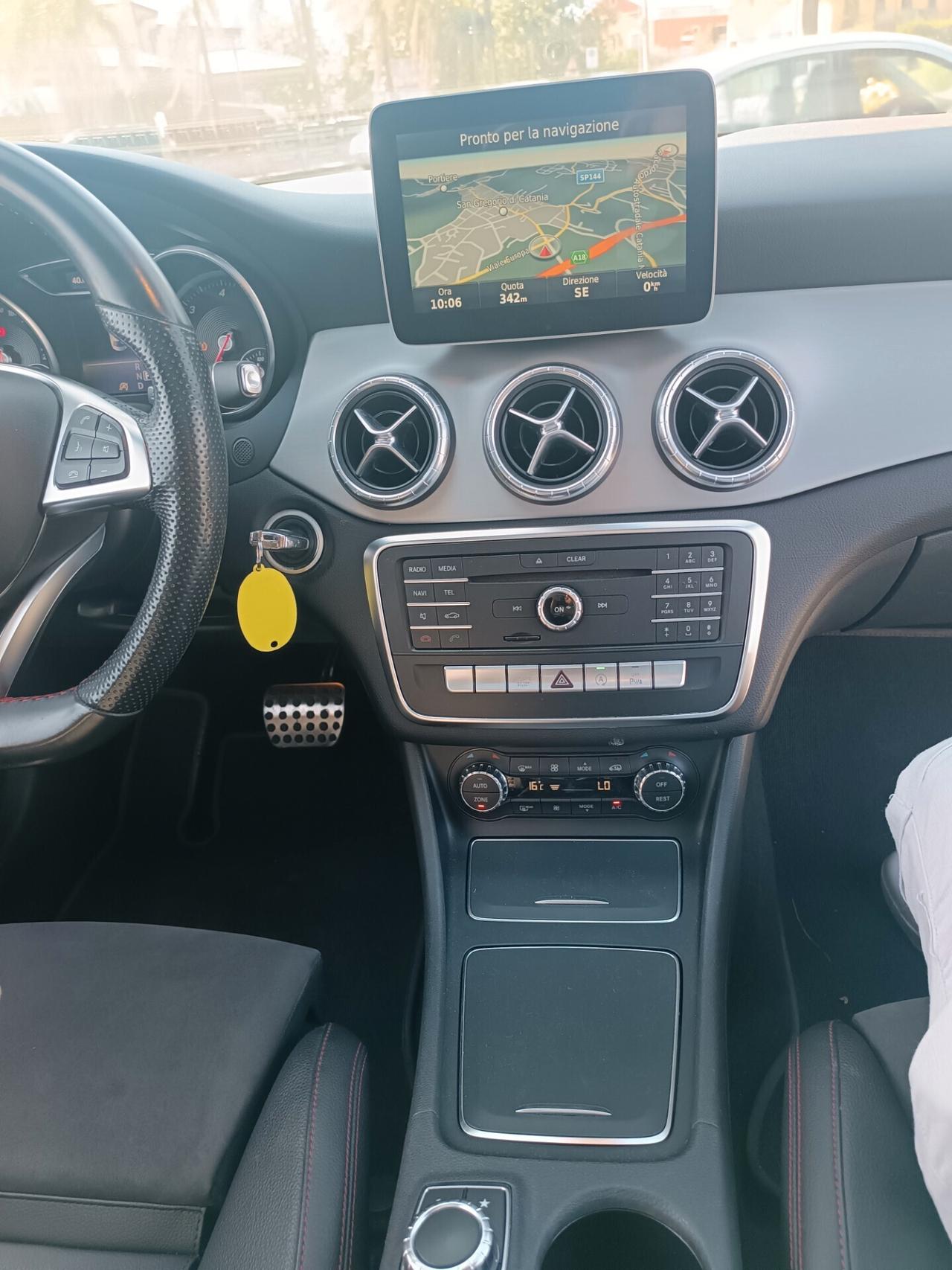 Mercedes-benz CLA 200 d 4Matic Automatic Sport