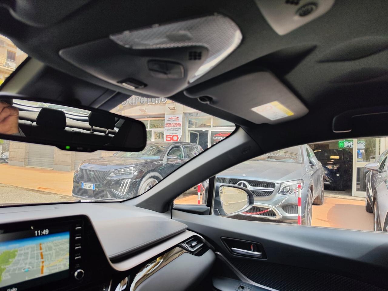 Toyota C-HR 1.8 Hybrid Business