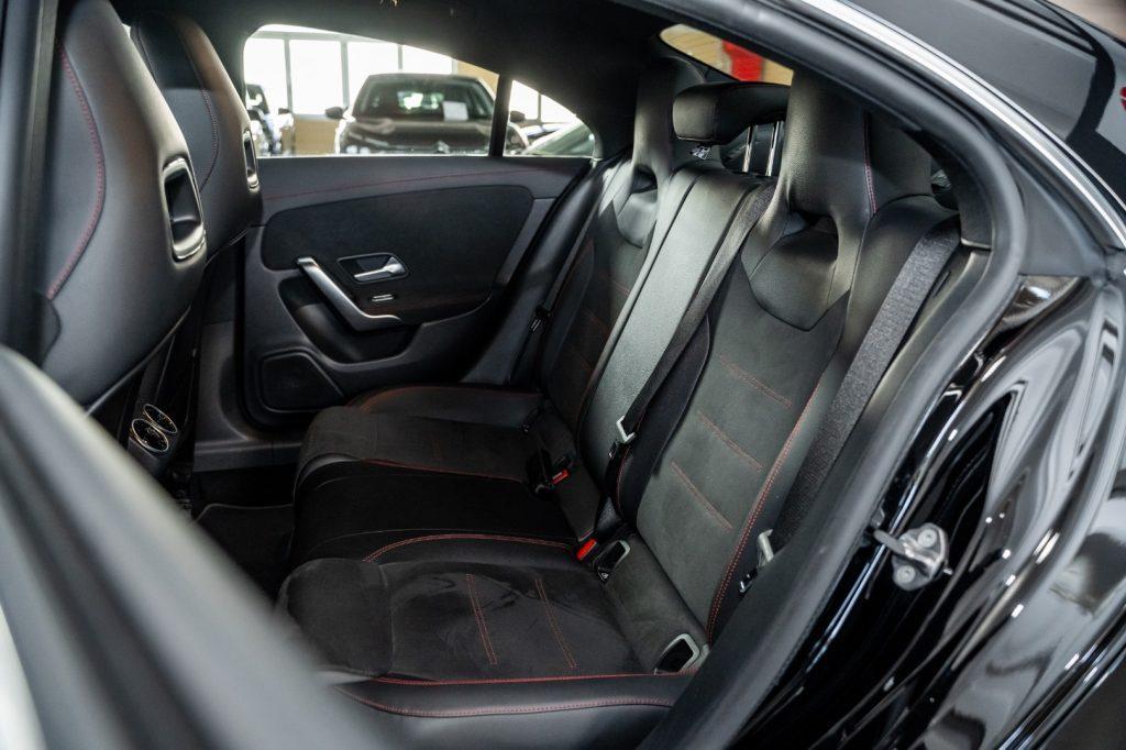MERCEDES-BENZ CLA 200 d Automatic Premium