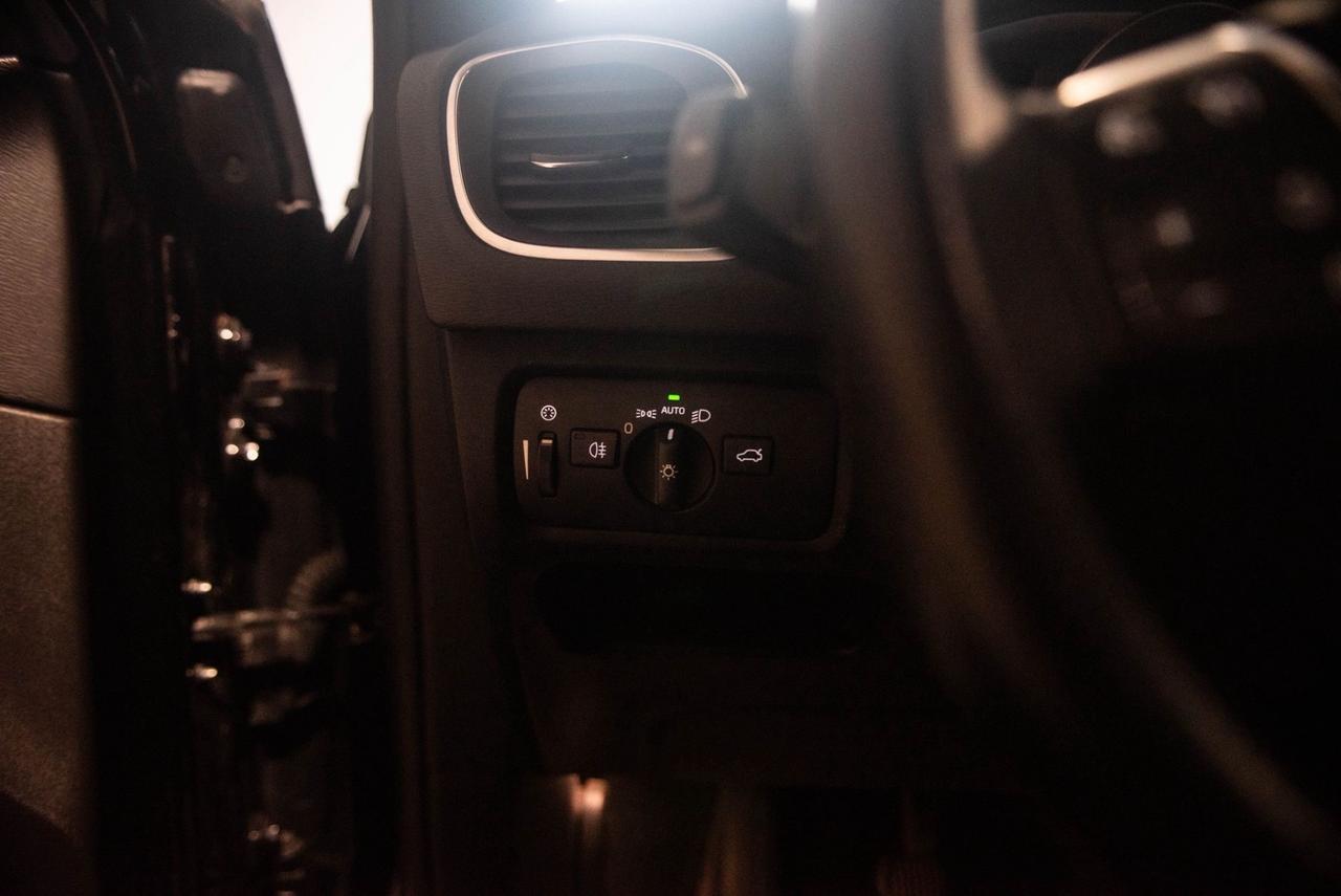 Volvo V40 D2 'eco' Geartronic Momentum