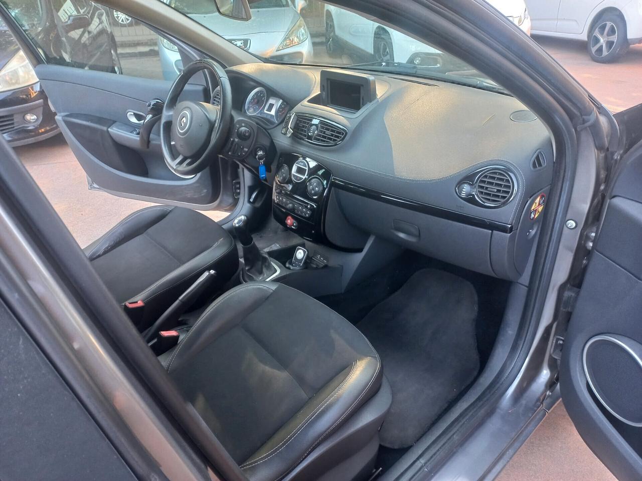 Renault Clio 1.2 16V TCE 105CV 5 porte Live!