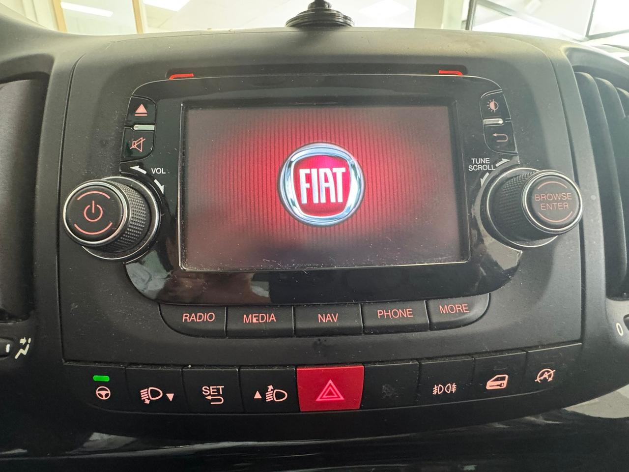 FIAT 500L 1.6 MJT 105 CV Trekking