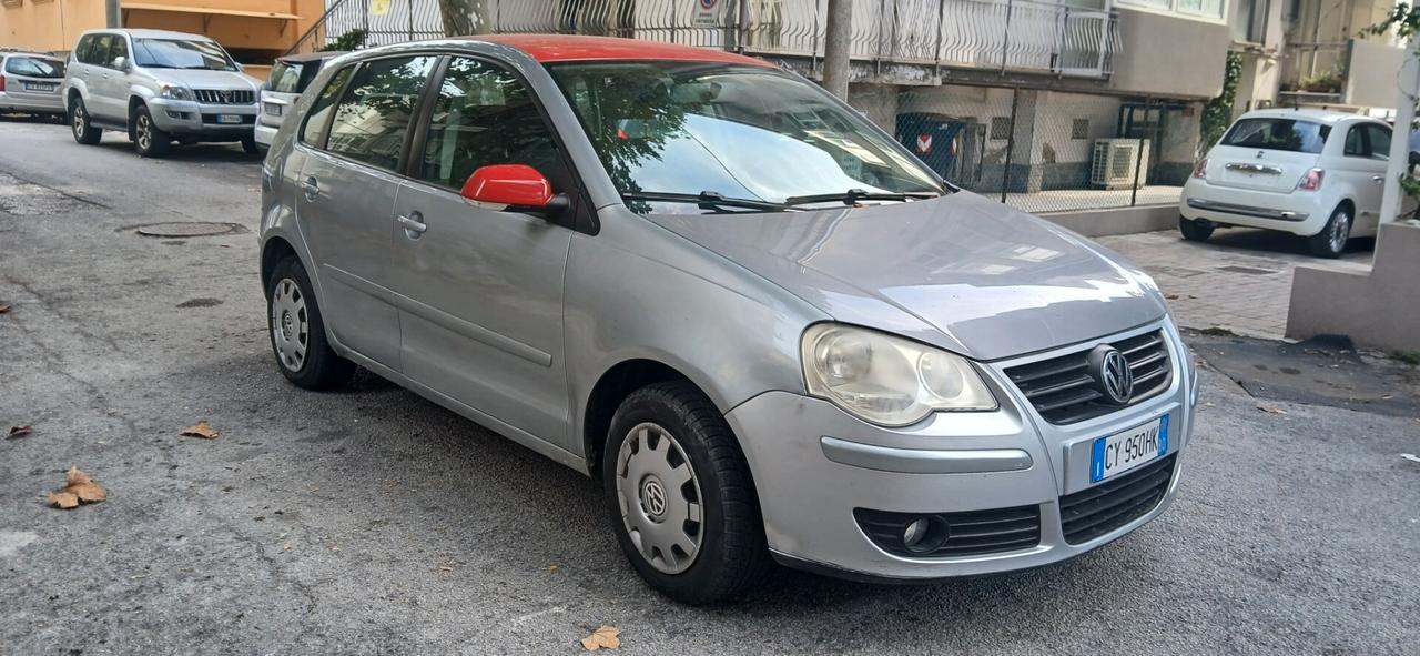 Volkswagen Polo 1.2/70CV 12V 5p. Trendline