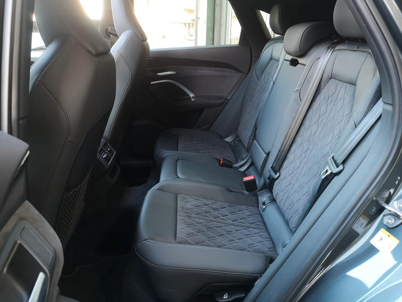 AUDI Q5 Sportback 40 TDI quattro S-tronic S-line 2025