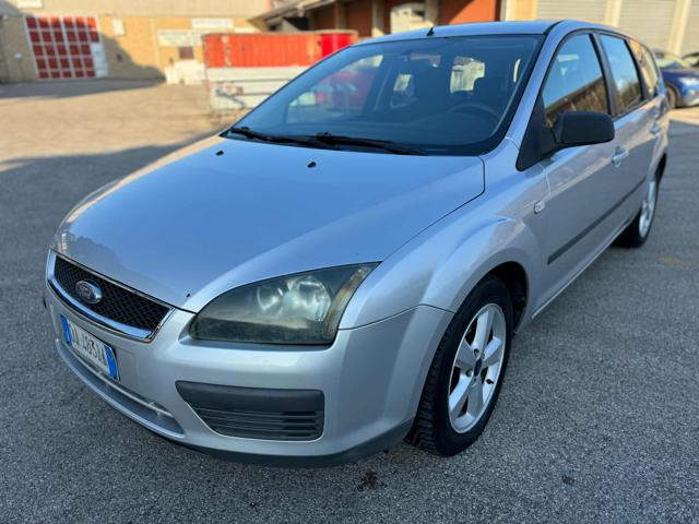 FORD Focus 1.6TDCiSW neopatentati senza nessun lavoro da fare