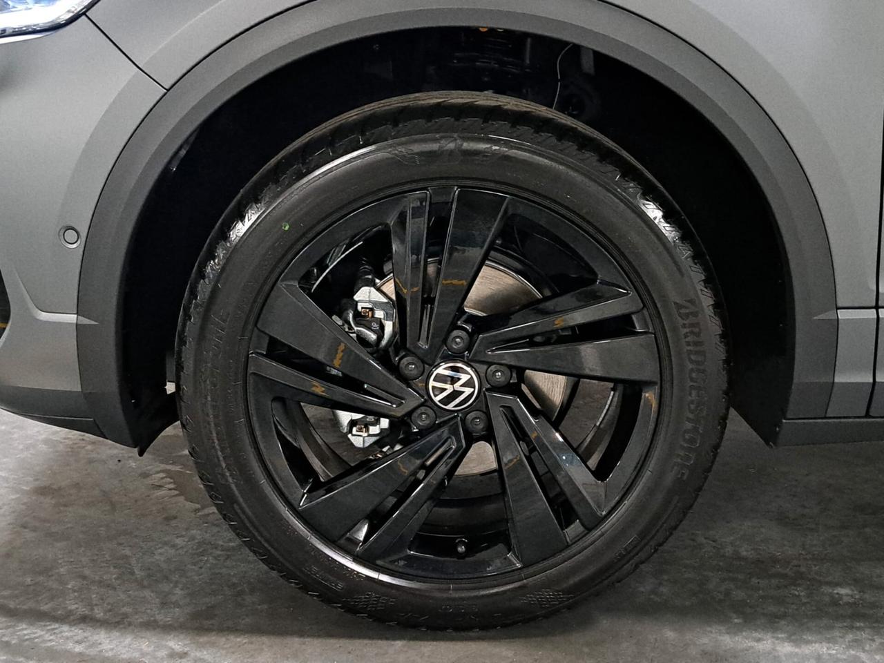 Volkswagen T-Roc 1500 TSI ACT R-Line Plus OPACA