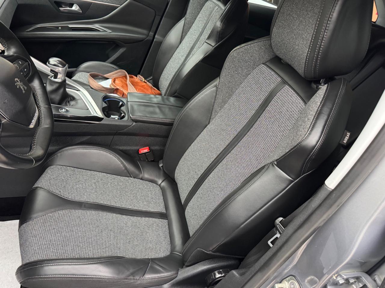 Peugeot 3008 BlueHDi 130 S&S Allure