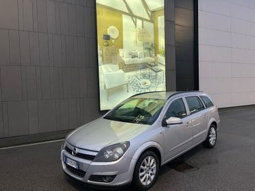 Opel Astra 1.7 CDTI 101CV 5 porte Cosmo