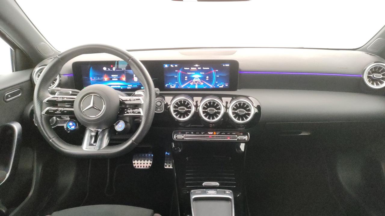 Mercedes-Benz A AMG 35 Premium AMG 4matic auto