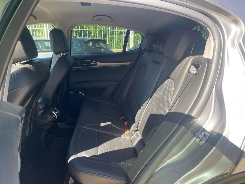 Alfa Romeo Stelvio 2.2 t Executive Q4 190cv auto my19