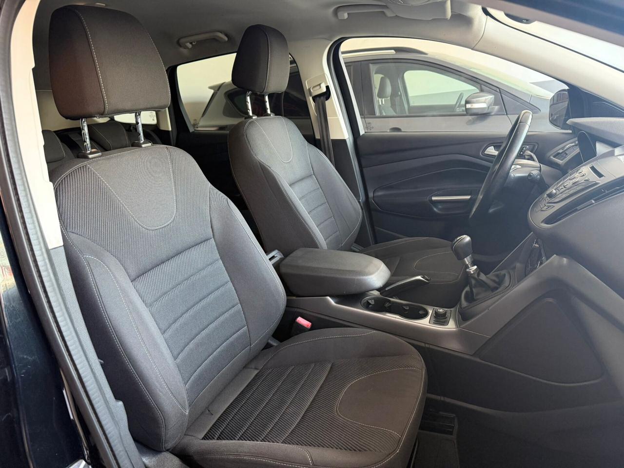 FORD KUGA 2.0 DIESEL 4x4 DEL NORD ITA 2013