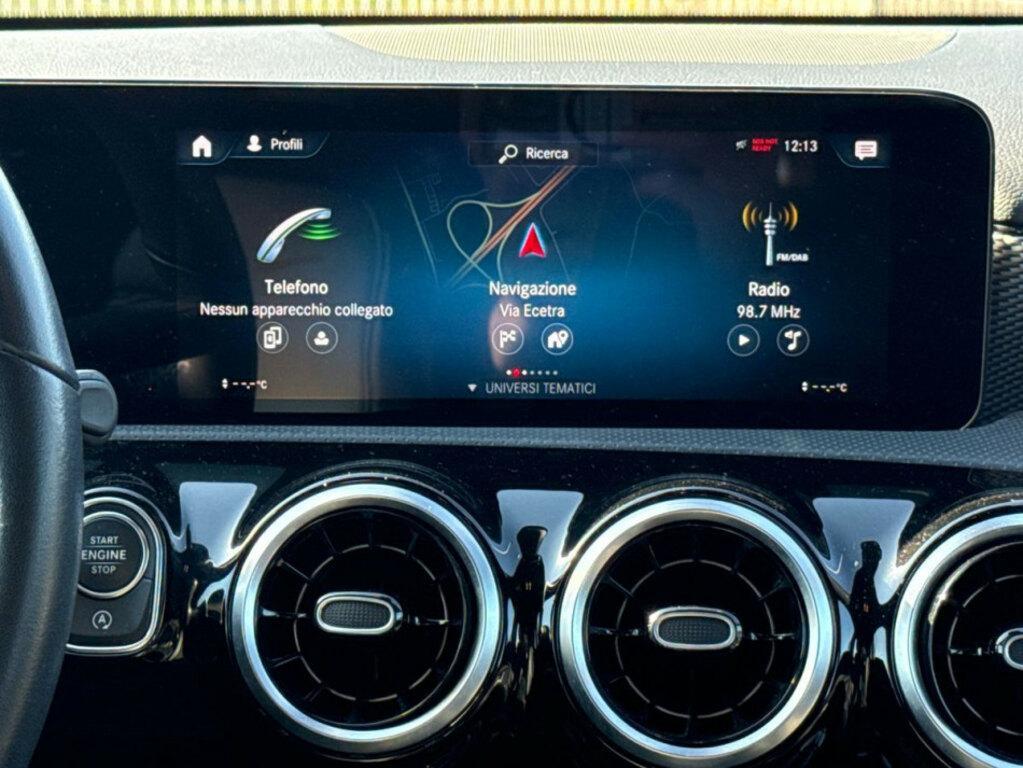 Mercedes Classe A 180 180 D Sport Night edition 8G-DCT