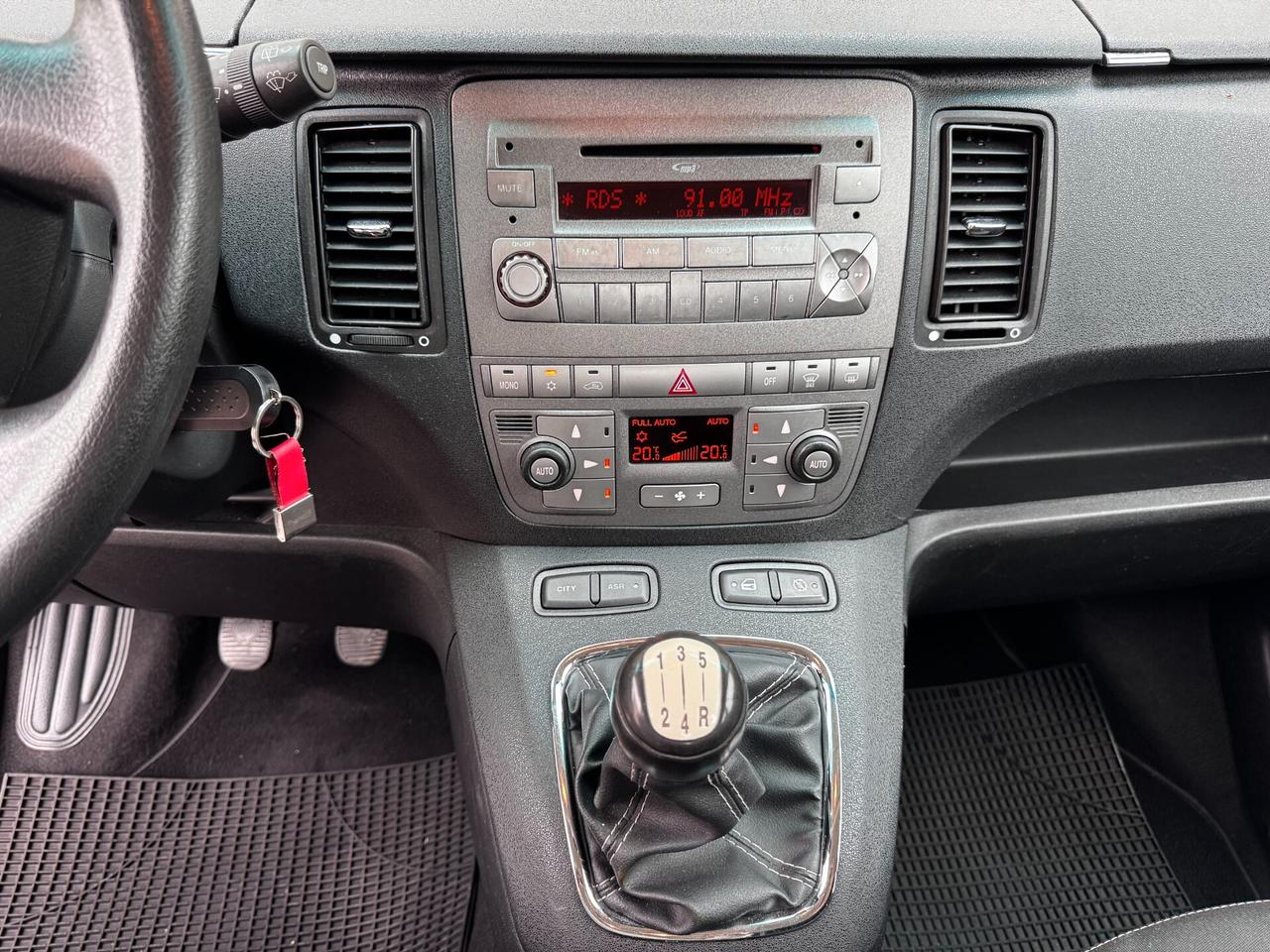 Lancia MUSA 1.3 Mjt 95 CV Ego