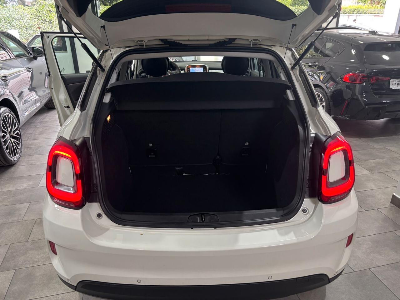 FIAT 500X 1.6 MJT LED-NAVI-RETRO