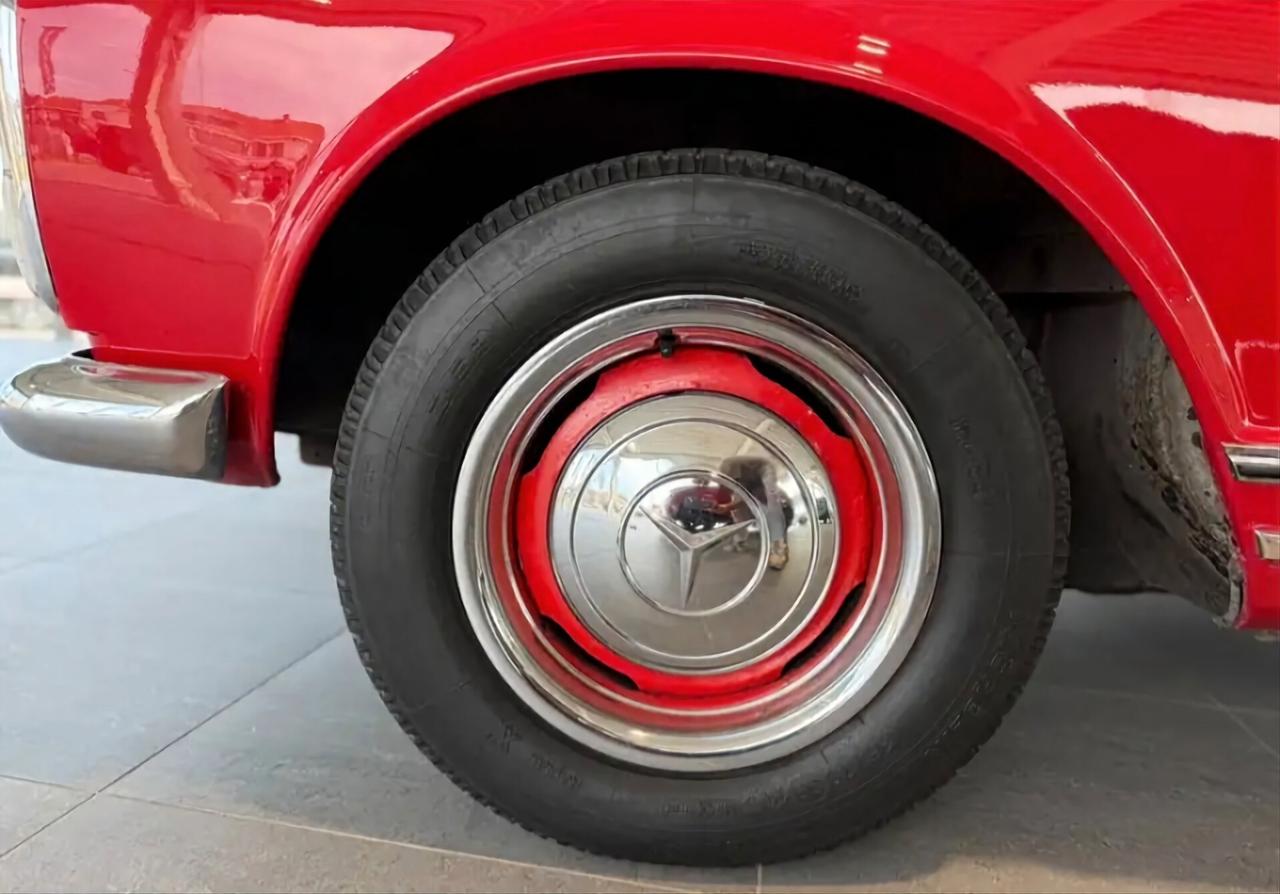 Mercedes-benz SL 230 Mercedes benz SL230 PAGODE ●● SPETTACOLARE INTROVABILE KM. 65800 CERTIFICATI UNICO PROPRIETA